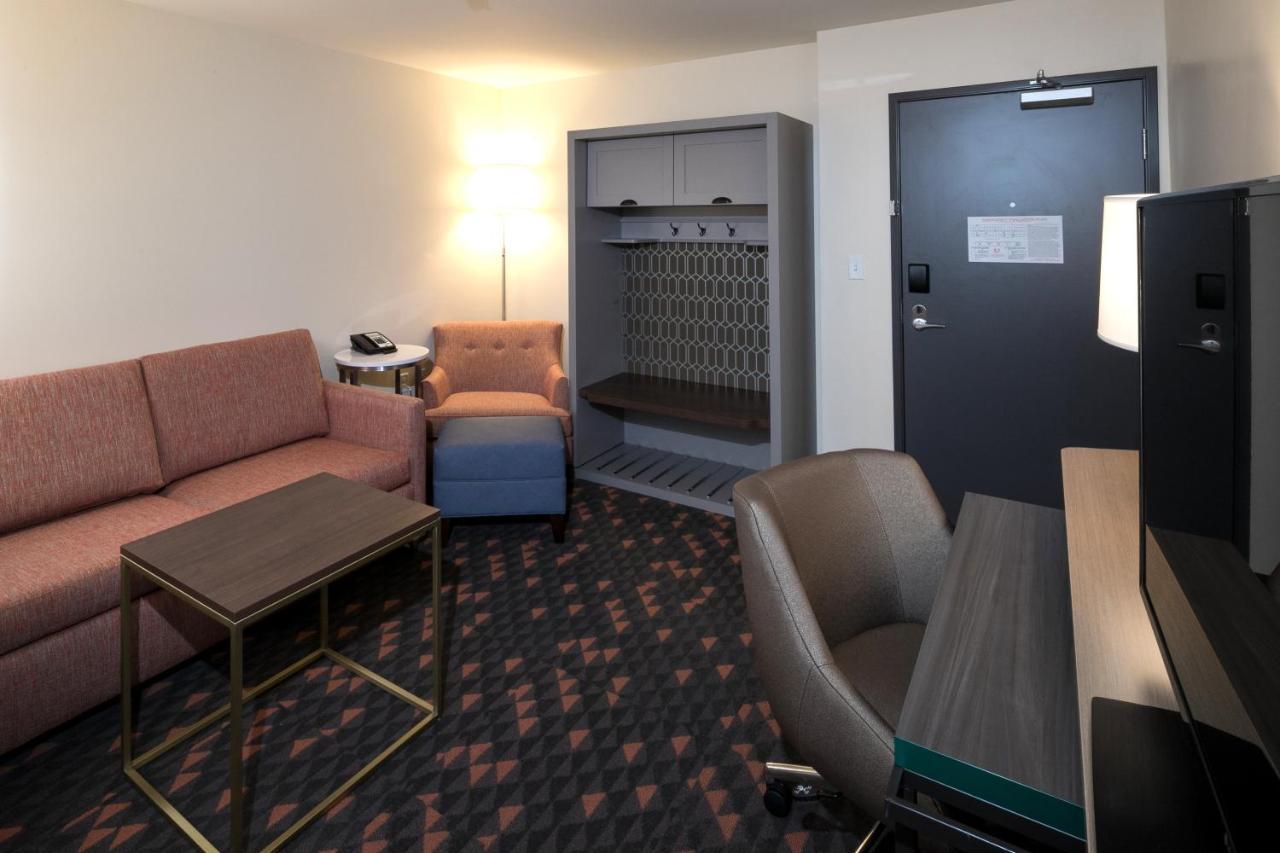 Holiday Inn & Suites Detroit - Troy By Ihg Dış mekan fotoğraf