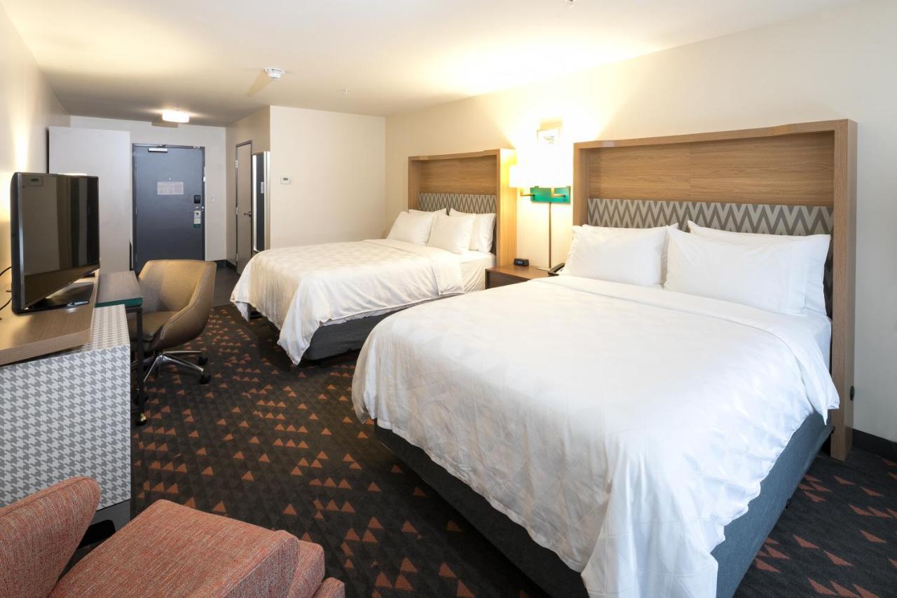 Holiday Inn & Suites Detroit - Troy By Ihg Dış mekan fotoğraf
