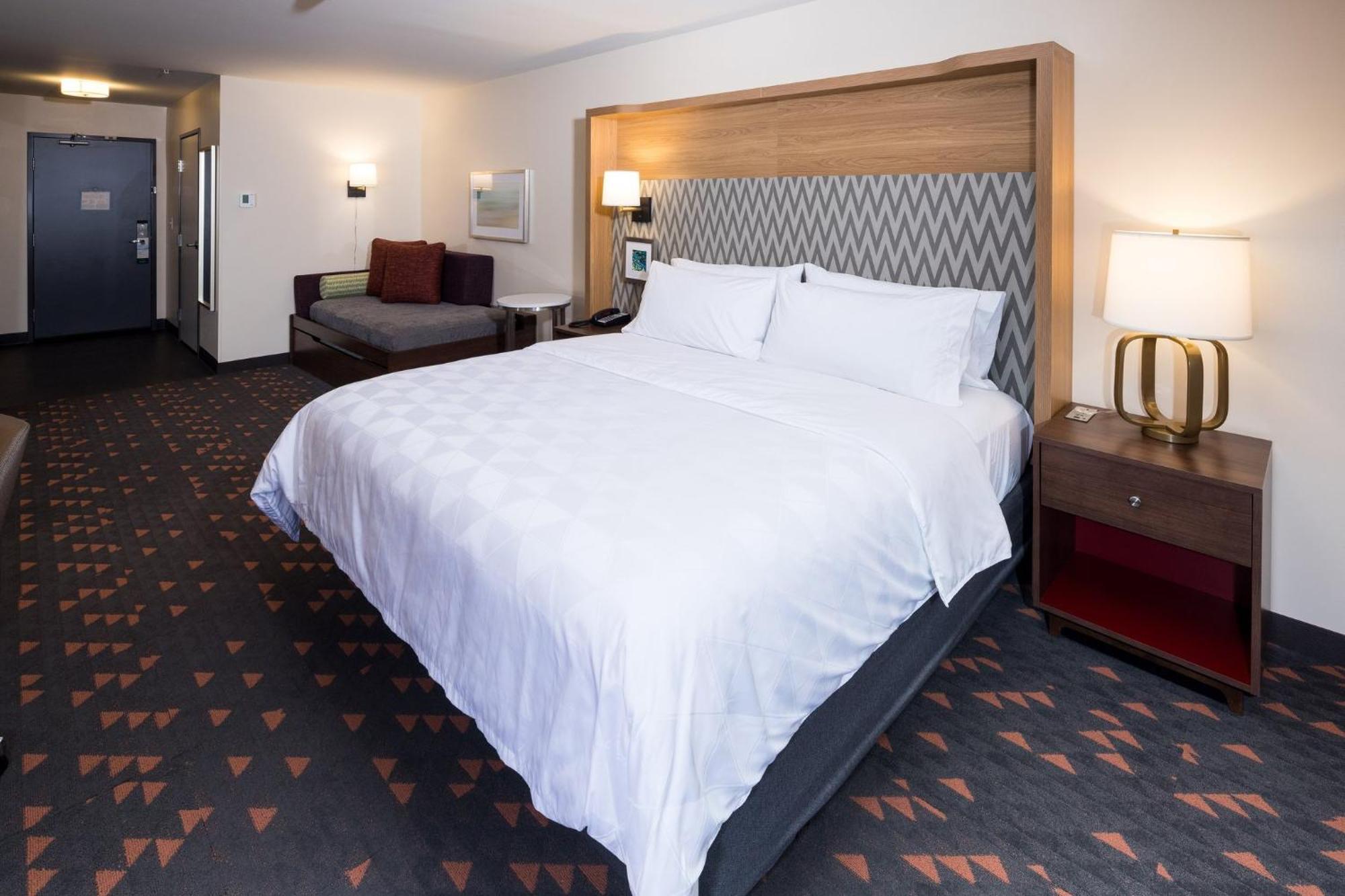 Holiday Inn & Suites Detroit - Troy By Ihg Dış mekan fotoğraf
