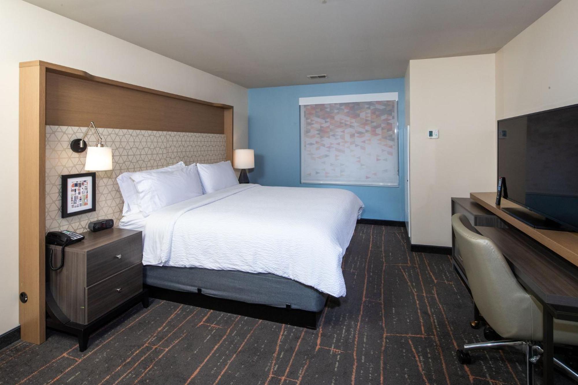 Holiday Inn & Suites Detroit - Troy By Ihg Dış mekan fotoğraf