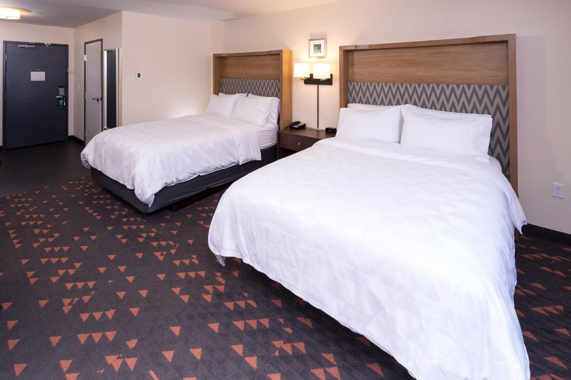 Holiday Inn & Suites Detroit - Troy By Ihg Dış mekan fotoğraf